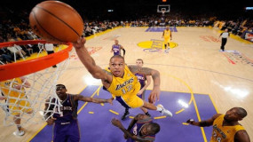 Lakers’ Shannon Brown With ‘Best’ Dunk Fail In History?