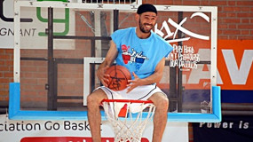 Is Kadour Ziani the Best Dunker in the World?