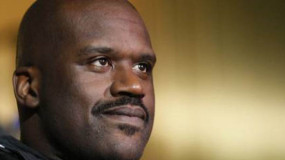 Video: Shaq Bench Presses His Trainer in a Workout