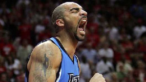 Could Carlos Boozer and Dwight Howard Become Teammates?