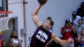 Watch: Blake Griffin and Jamal Crawford Score Combined 100 Pts In Seattle Pro-Am