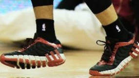 Jeremy Lin Debuts adidas Crazyquick 2 Low