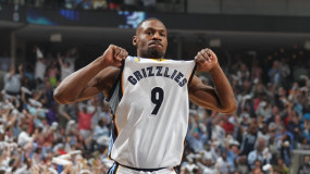 Tony Allen Questionable for Game 5 With Sore Hamstring