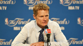 Warriors Players ‘Wouldn’t Be Surprised’ If Steve Kerr Was Out Until All-Star Break