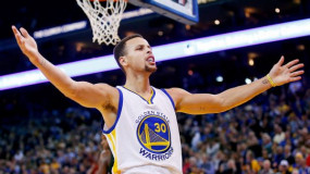 Stephen Curry Won’t Sit Out to Let Left Leg Injury Heal