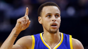 Curry Expected to Get $165 Million Contract in Offseason