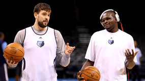 Grizzlies Coach David Fizdale Thinks Playing Z-Bo and Gasol Together  is “A Recipe for Disaster”