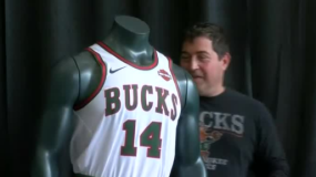 Bucks Unveil Classic Uniform For Final Game in Old Arena