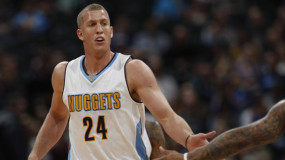 Nuggets Sign Plumlee for 3 Years, $41 Million