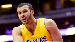 Larry Nance Jr. Fractures Hand, Out Indefinitely