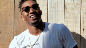 Donovan Mitchell Meets Fans for Pop-A-Shot & Autograph Signing
