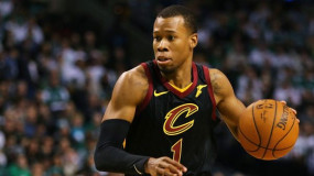 Cavaliers Sign Rodney Hood to $3.4 Million Qualifying Offer