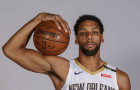 Pelicans’ Okafor Leaves Arena on Crutches
