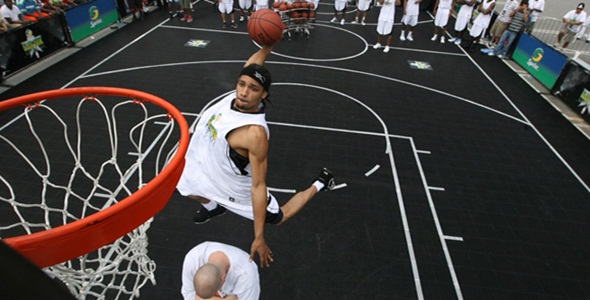 19 Creative Dunks Never Done In An NBA Dunk Contest
