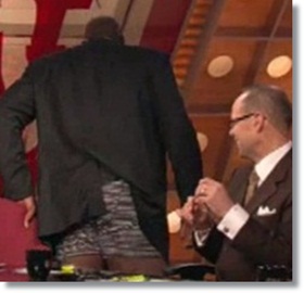 Shaq Loses Bet Shows Us His Underwear Video