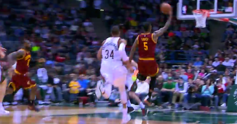 LeBron James finishes a ridiculous alley-oop 