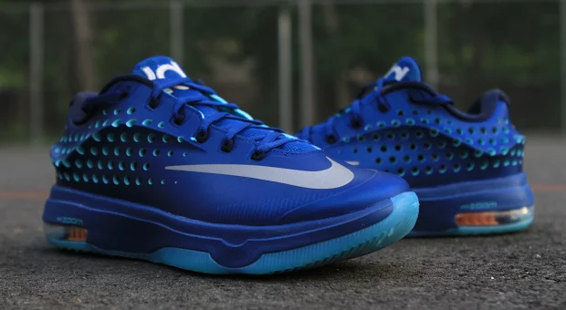 SNEAKERSHOTS: Nike KD7 Elite ‘Elevate’