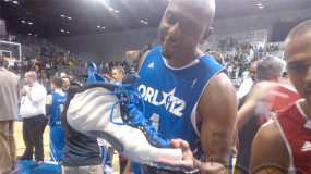 Penny Hardaway Shows Off Part Of His Signature Sneaker Collection On Instagram