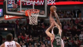 Watch: Jimmy Butler Two-handed Hammer Dunk on Zaza Pachulia