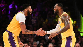 Lakers look to finish the season on a high with returning stars