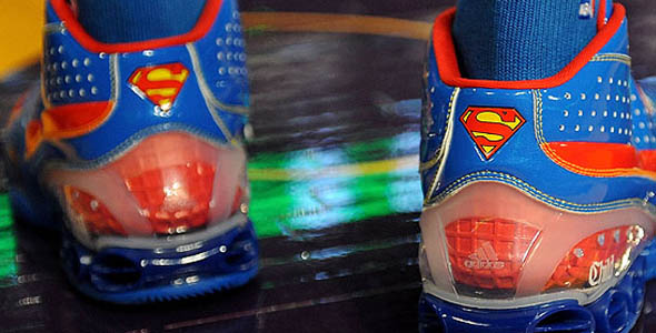 New Shoe Release|Dwight Howard 'Superman' Edition Adidas Commander