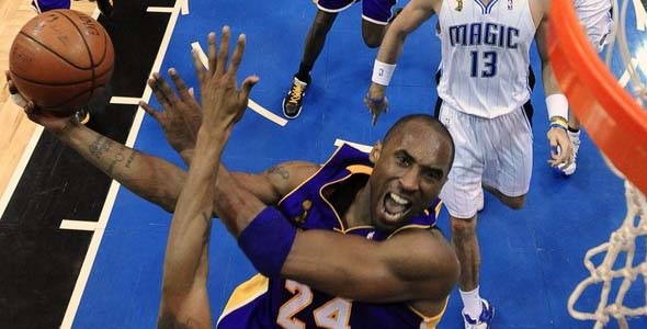 Top 10 Incredible Circus Shots of the 2009 NBA Season