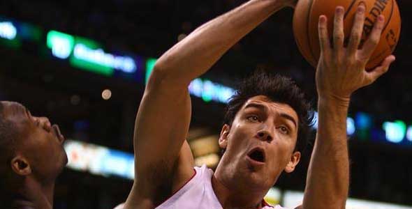 Carlos Delfino With A Huge Spike [Video]