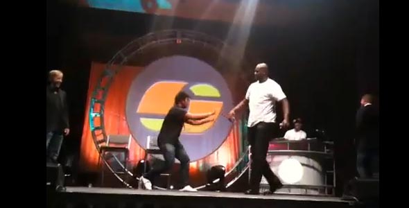 Video: Shaq’s Latest ‘Dance Off’