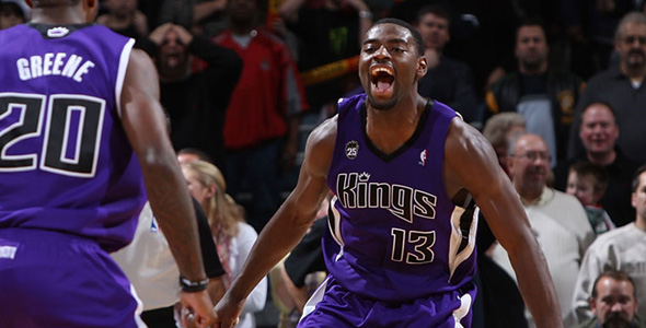 Tyreke Evans Unreal Shot Over The Backboard [Video]