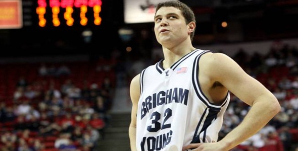 Jimmer Fredette’s Buzzer Beating Assist Helps BYU Win in 2 OT