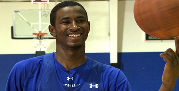 Top HS Recruit DeAndre Daniels Could Commit and Play 2nd Semester in NCAA