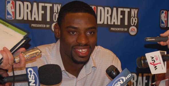 Tyreke Evans Has Perfect Airball, Then Perfect Game Winner (Video)