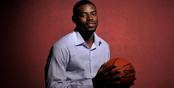 Is Tyreke Evans’ Half-Court Game Winner the Shot of the Year?