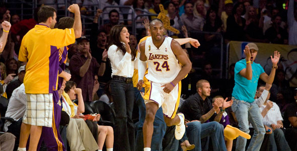Kobe Moves into 10th Place on All-time Scoring List