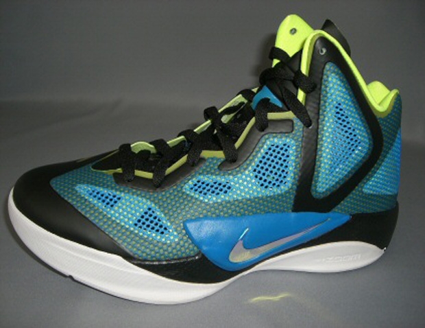 New Nike Hyperfuse 2011 Colorway