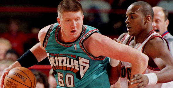 NBA Card of the Week: Bryant “Big Country” Reeves Goes All Streisand on Us