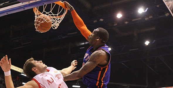 Ama’re Posterizes Blake Griffin at ESPN Studios