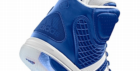 Dwight Howard Reviews His New Signature Shoe On Skype