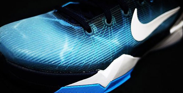 Nike Zoom Kobe VII – ‘Great White Shark’