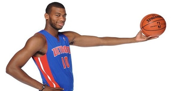 Detroit Pistons Rather Awesome Player Intros [Video]
