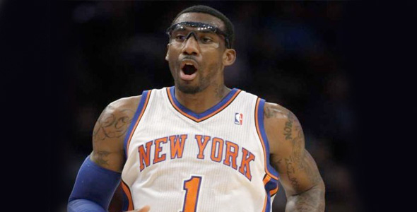 New York Knicks: Amare Punches a Fire Extinguisher, Gets Stitches