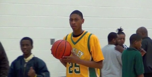 Video: 8th Grader Ben Coupet Jr Has Game Like Kobe