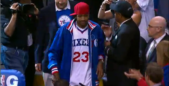 Allen Iverson Brings Out Game Ball to Standing Ovation in Philadelphia (VIDEO)