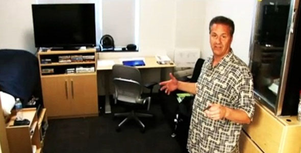 Coach Calipari Decorates The UK Dorm Rooms