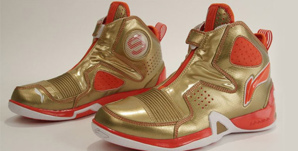 Li-Ning Conquer – ‘Gold Crush’ Sneaker Giveaway