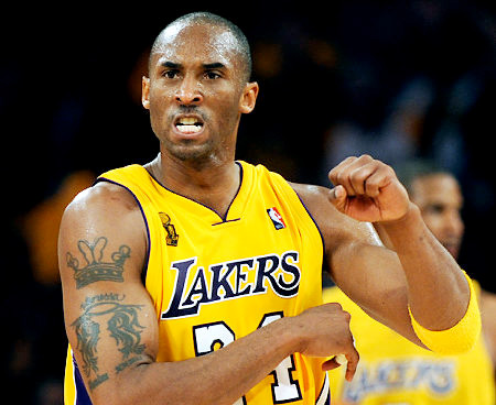 Kobe Meets a Young Lakers Superfan