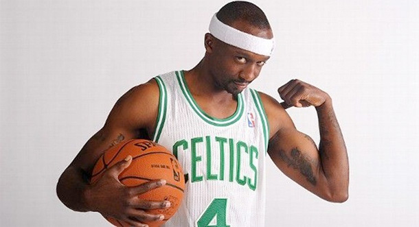 Video: Ray Who?……Jason Terry Sinks 17 Straight 3-Pointers