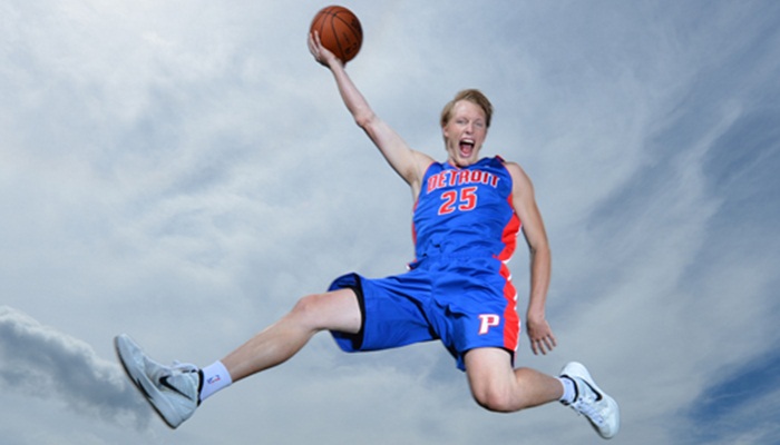 Kyle Singler’s New Trick Shot Video: “Kyle Gets Buckets 3.0 – Detroit”