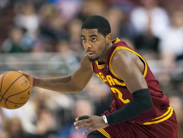 Kyrie Irving Out a Month With Broken Finger