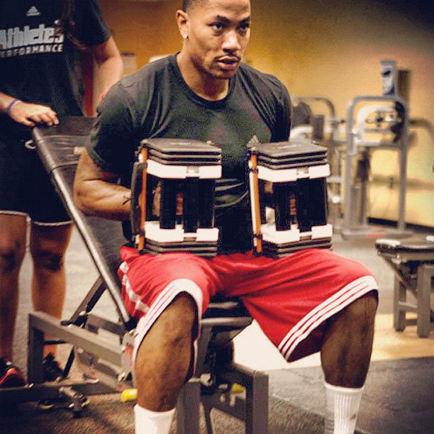 Derrick Rose is Doing Intense Drills on Knee, Should Play This Season